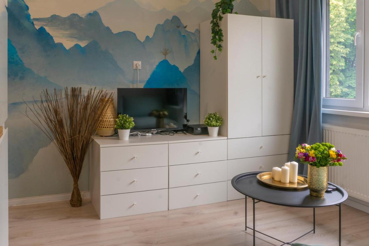 Batorego 18 - Blue - 450M Stacja Metra Pola Mokotowskie, 800M Biblioteka Narodowa, 20M Piekny Park Pola Mokotowskie, 800M Do Sgh - Wifi - Smart Tv - Good Apartments ワルシャワ エクステリア 写真